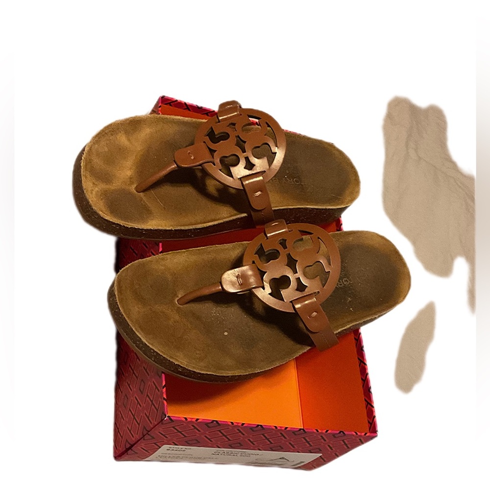 Tory sandals